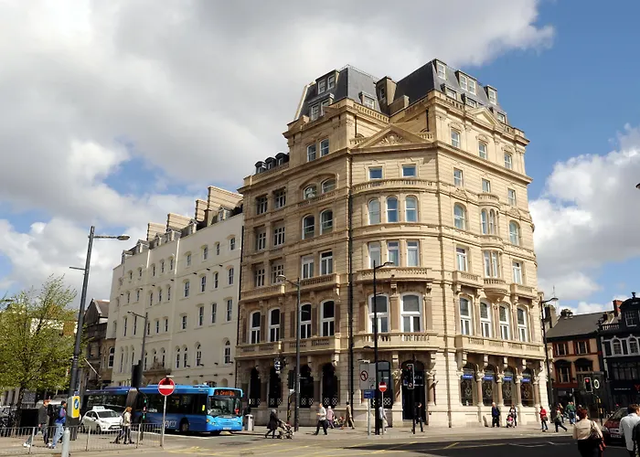 Royal Hotel Cardiff By Belvilla
